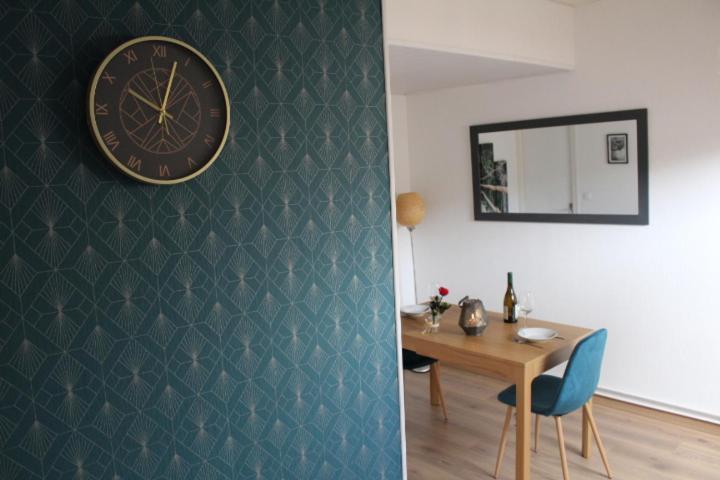 Studio De Charme En Plein Centre Ville โบเวส์ ภายนอก รูปภาพ